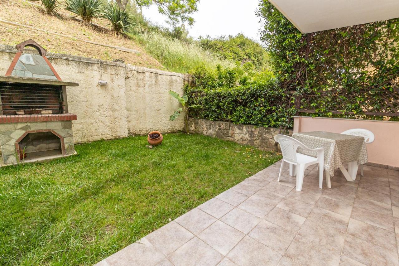 Ferienwohnung Sunday Mood Nea Skioni Exterior foto